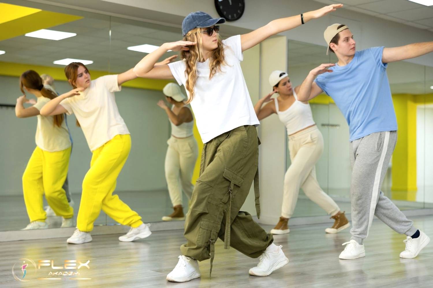 Dans Kursu Fiyatları